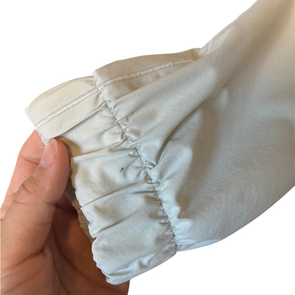 Women’s Lululemon Jacket - Picture 9 of 15